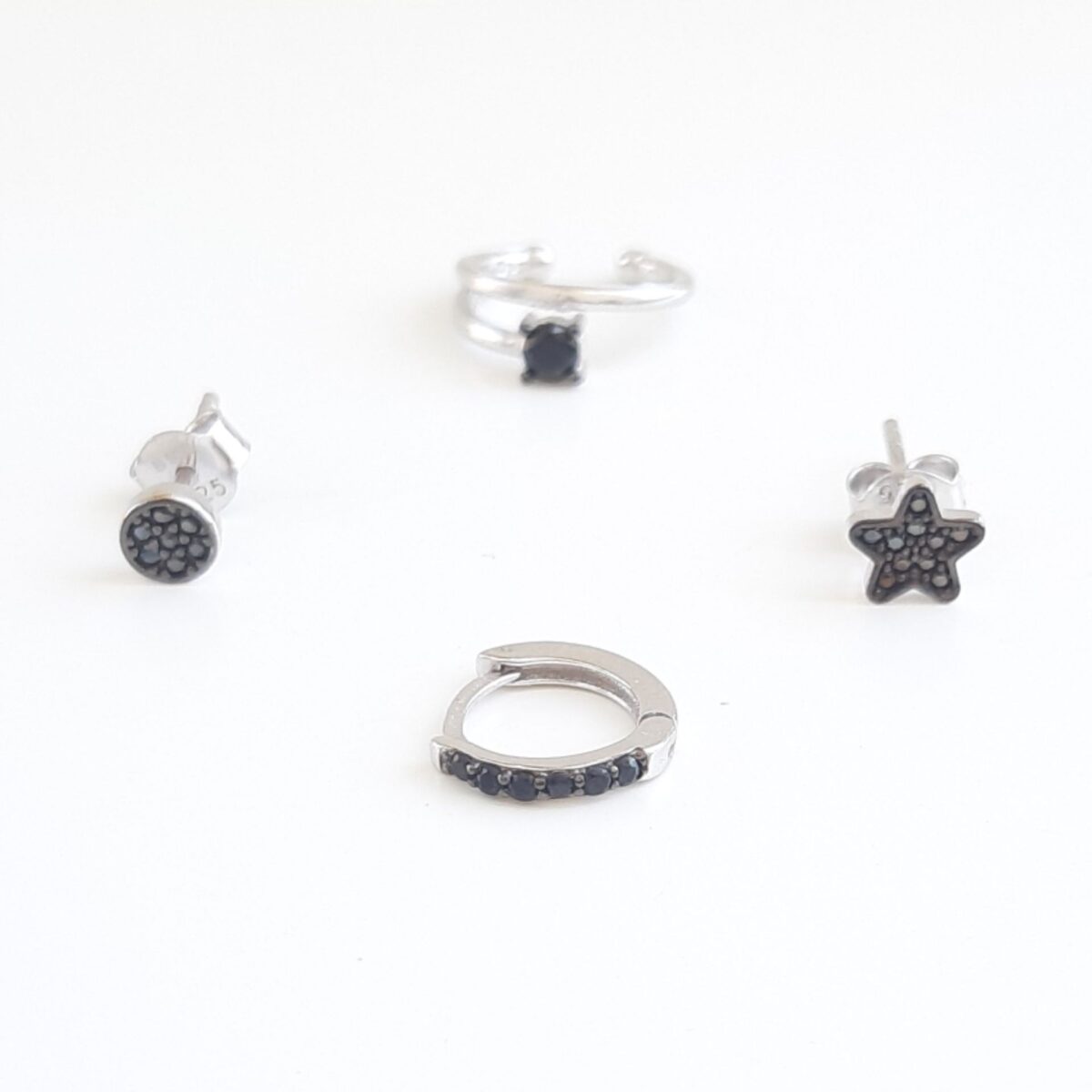 2552020043438 joyas plata mini circonitas negras luar denia pequeo perforacin indivudual estrella earcuff aro pequeos combinados