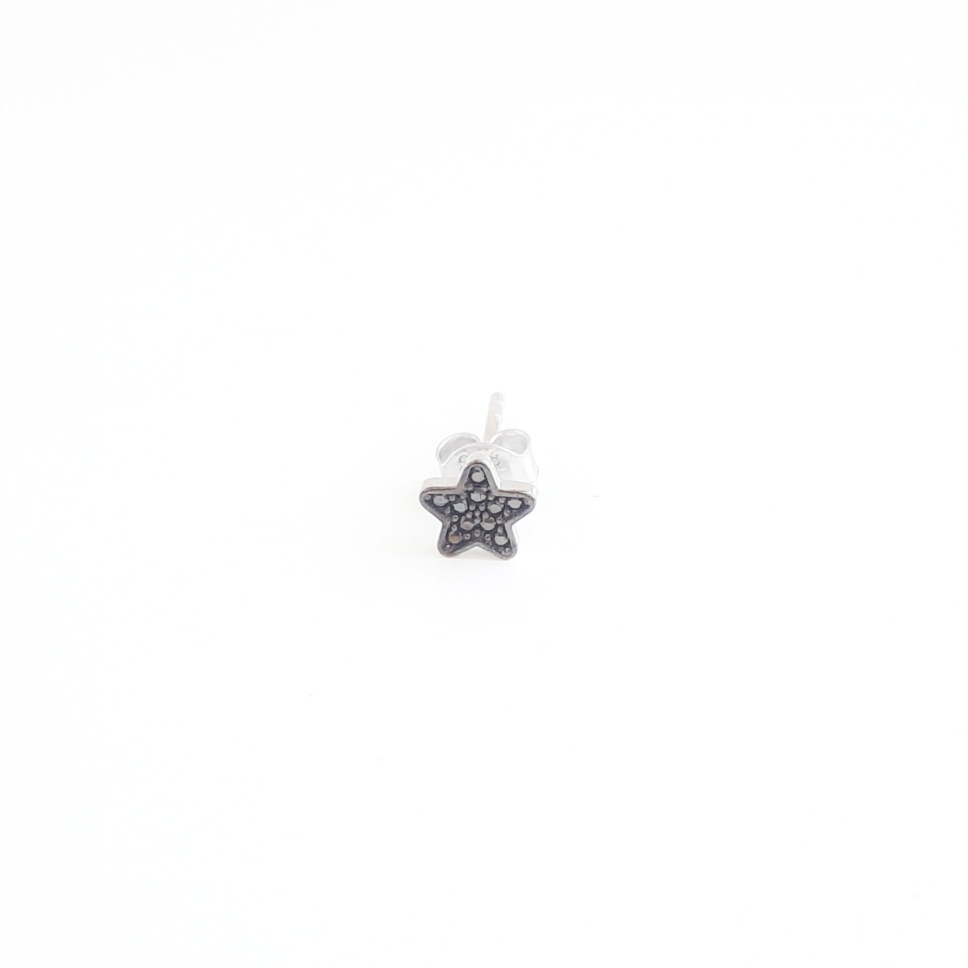 2552020080020 joyas plata mini circonitas negras luar denia pequeo perforacin indivudual estrella