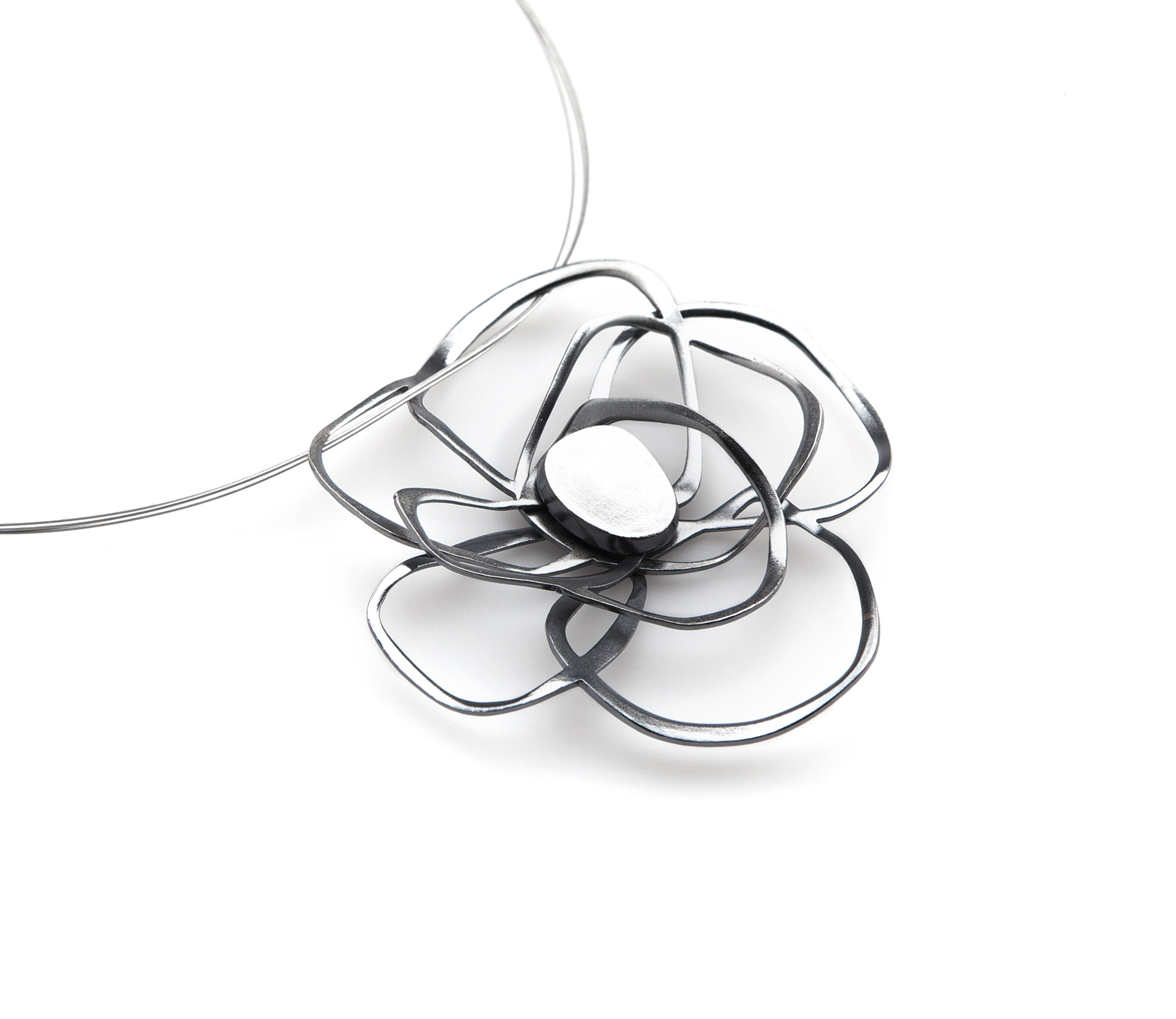 30122021121411 0050017 colgante plata luar joyas de autor copia