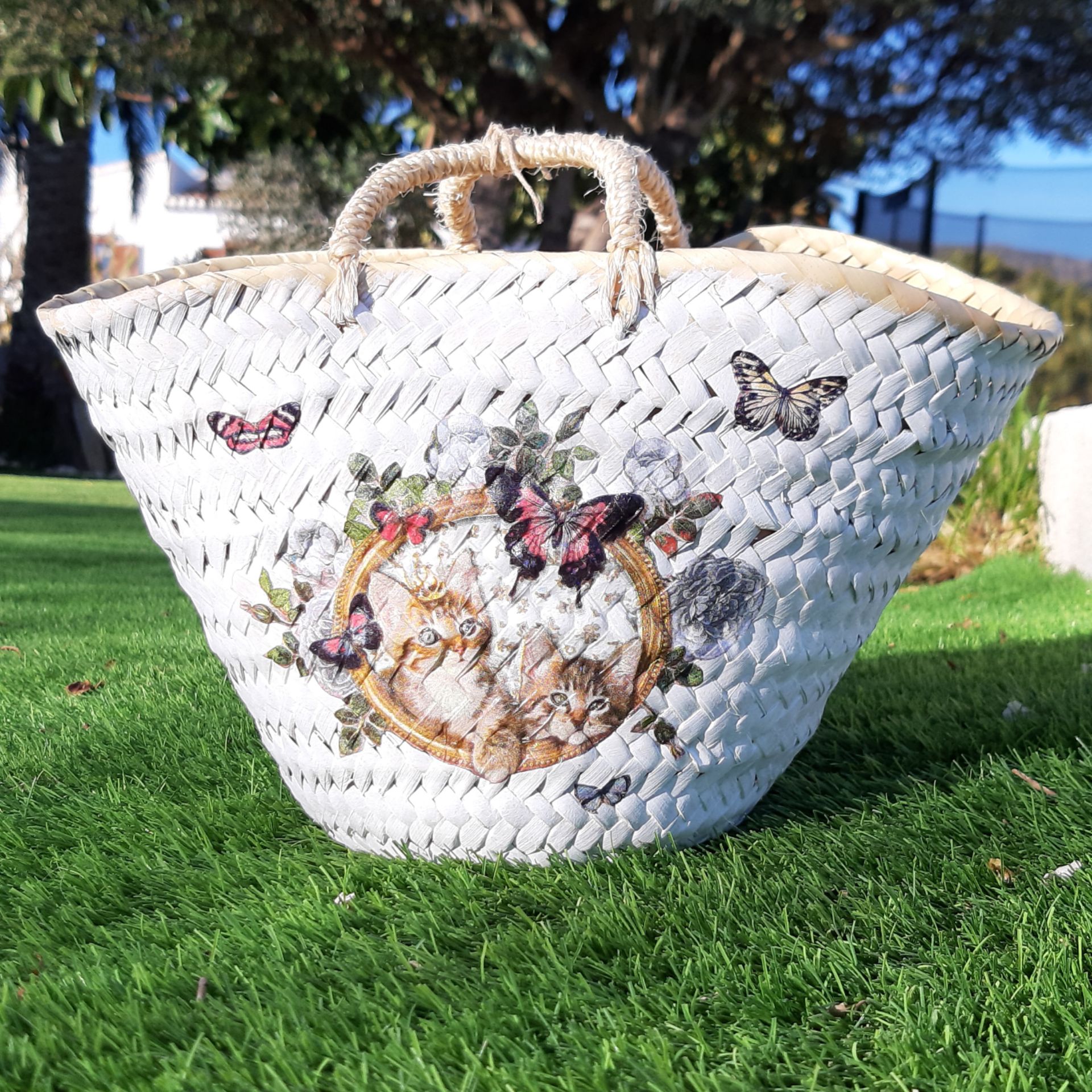 432021122911 capazo nia pascua luar denia gatos mariposas original hechos a mano