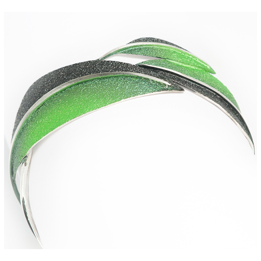 7112016010947 0050576 brazalete plata color luarjoyasdeautor 1